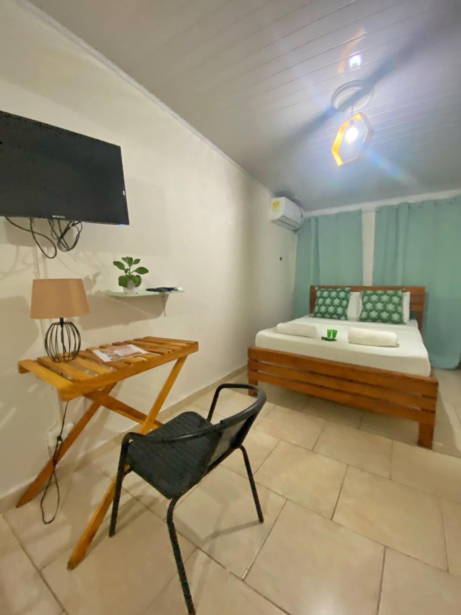 Hostel Travelers Chitre Exterior photo